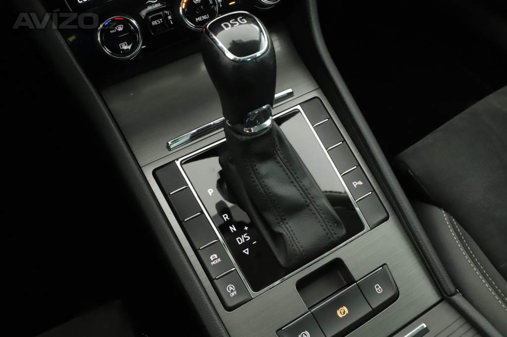 Foto inzerátu Skoda Superb 2.0 TDI