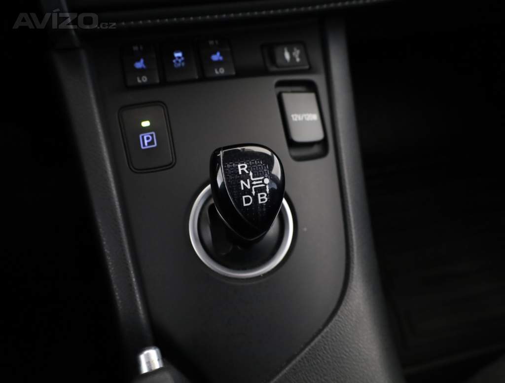 Foto inzerátu Toyota Auris Hybrid