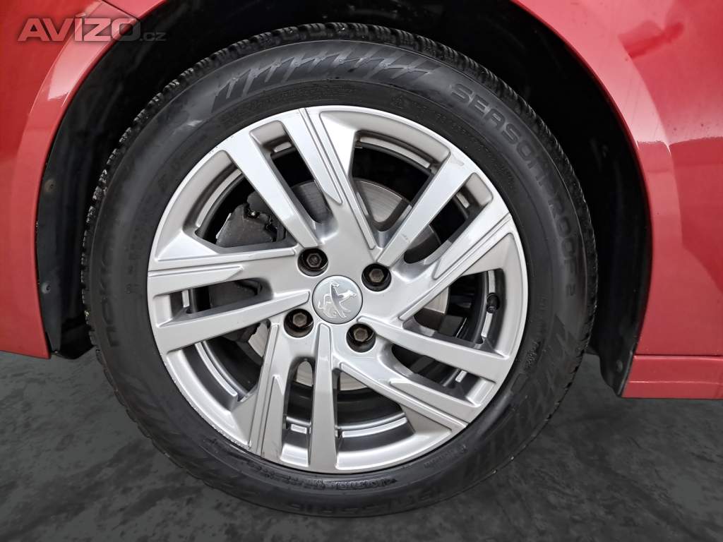 Foto inzerátu Peugeot 208 1.2 PureTech