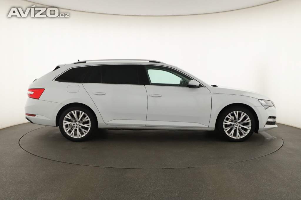 Foto inzerátu Skoda Superb iV 1.4 TSI PHEV
