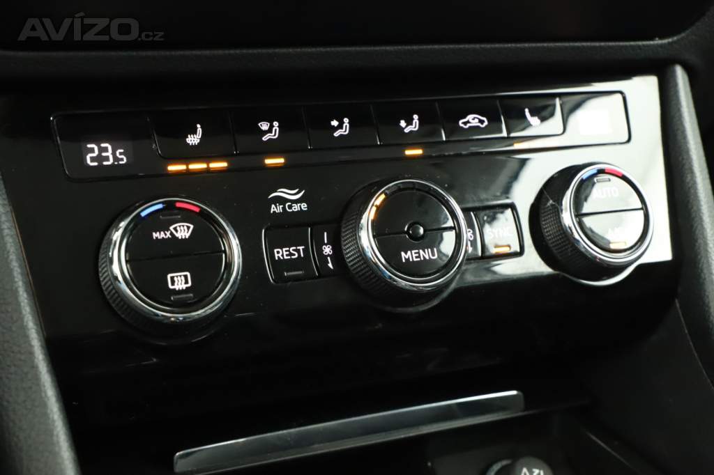 Foto inzerátu Skoda Superb iV 1.4 TSI PHEV