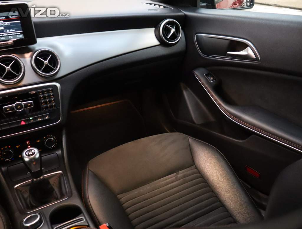 Foto inzerátu Mercedes CLA 200 CDI