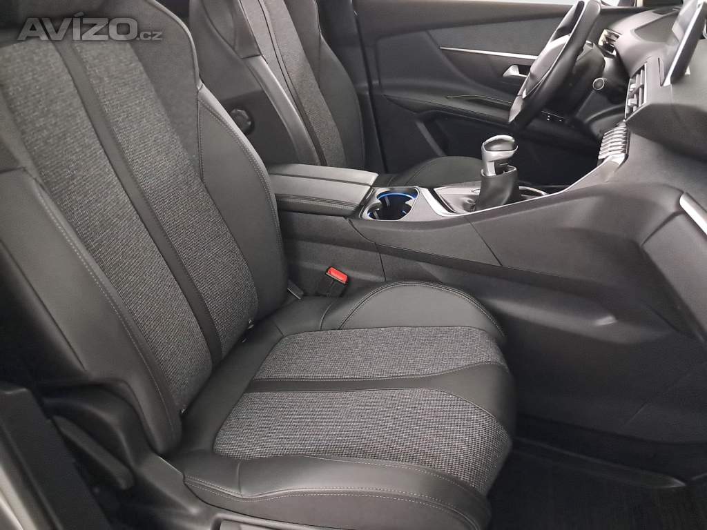 Foto inzerátu Peugeot 3008 1.5 BlueHDi