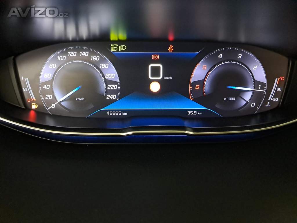 Foto inzerátu Peugeot 3008 1.5 BlueHDi