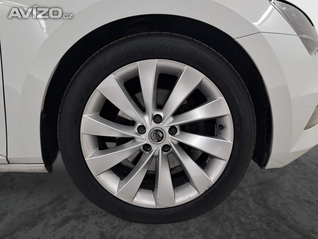 Foto inzerátu Skoda Superb 2.0 TDI