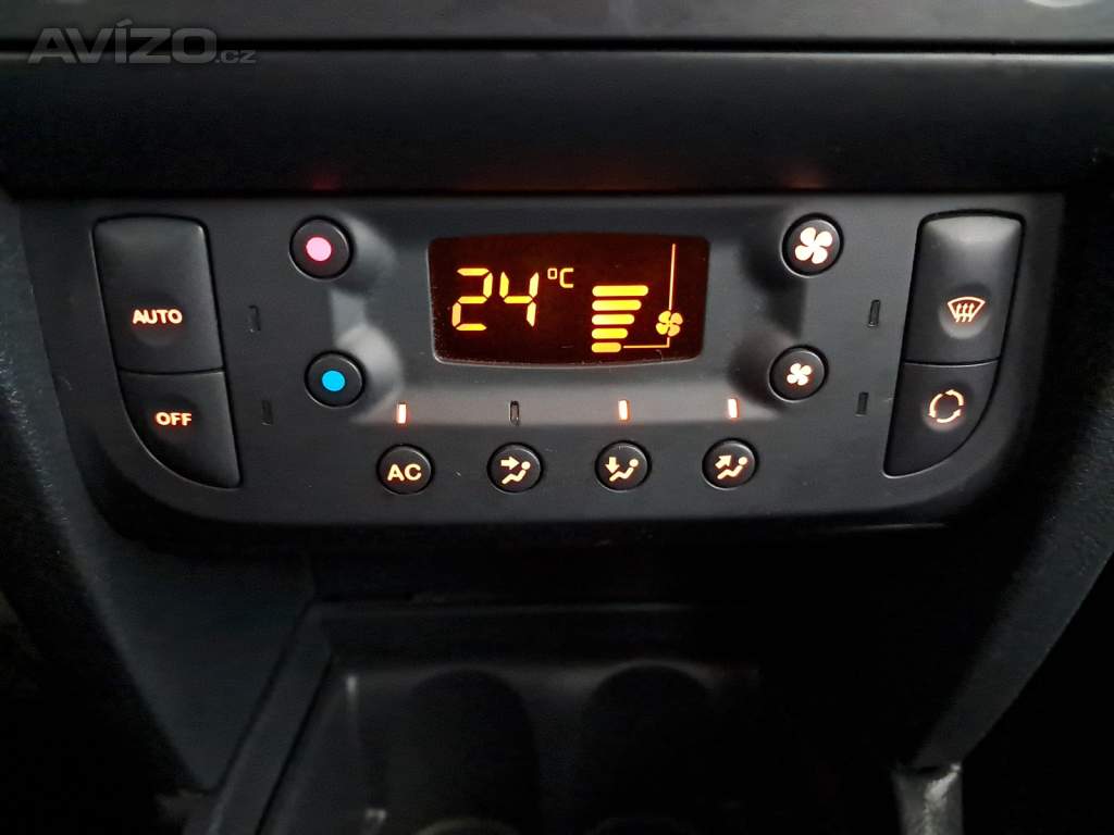 Foto inzerátu Renault Clio 1.4 16V