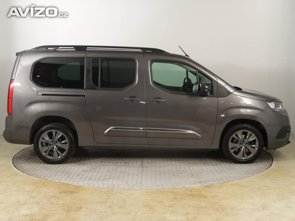 Foto inzerátu Toyota ProAce City Verso 1.5 D-4D