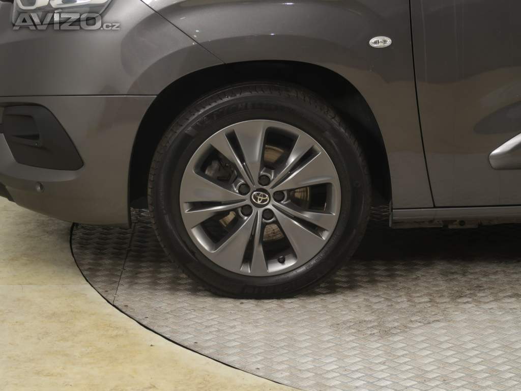 Foto inzerátu Toyota ProAce City Verso 1.5 D-4D