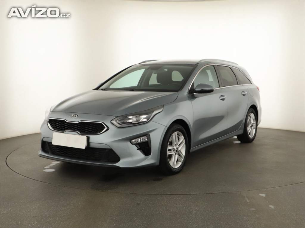 Foto inzerátu Kia Ceed 1.5 T-GDI MHEV