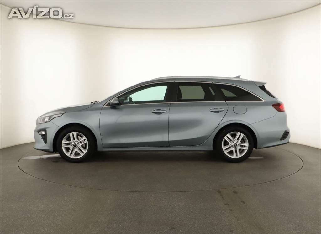 Foto inzerátu Kia Ceed 1.5 T-GDI MHEV