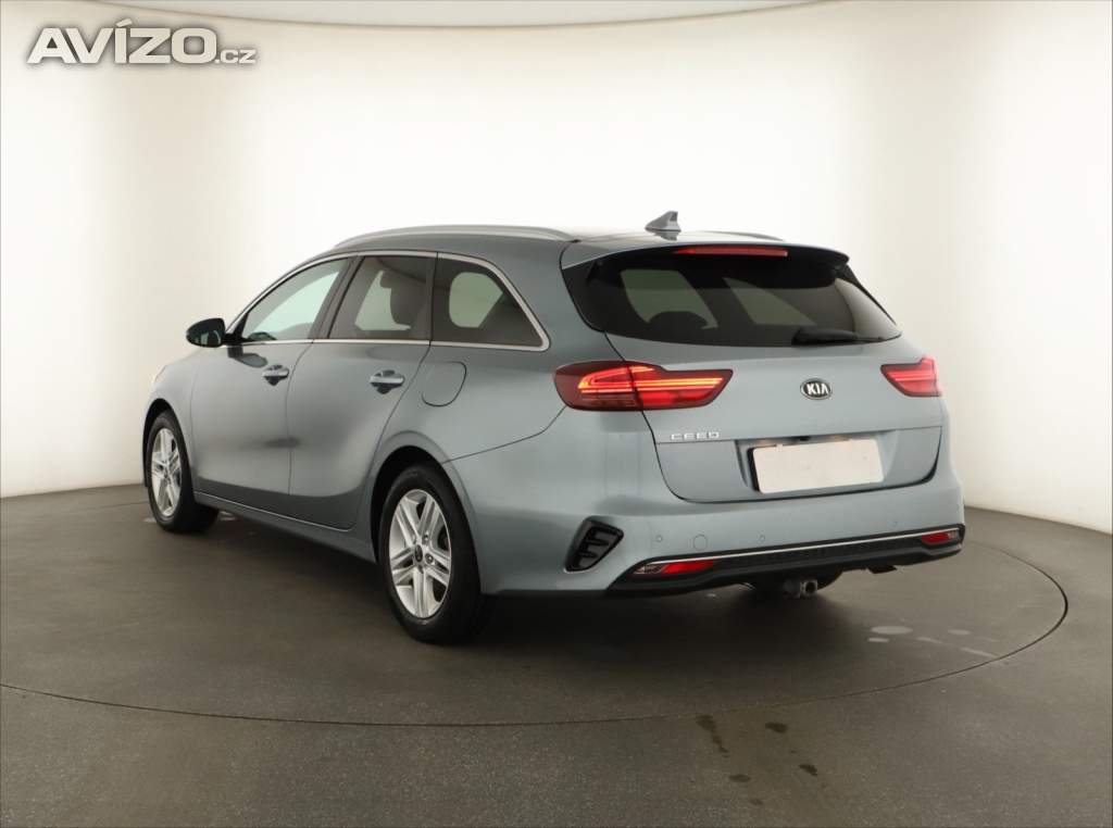 Foto inzerátu Kia Ceed 1.5 T-GDI MHEV