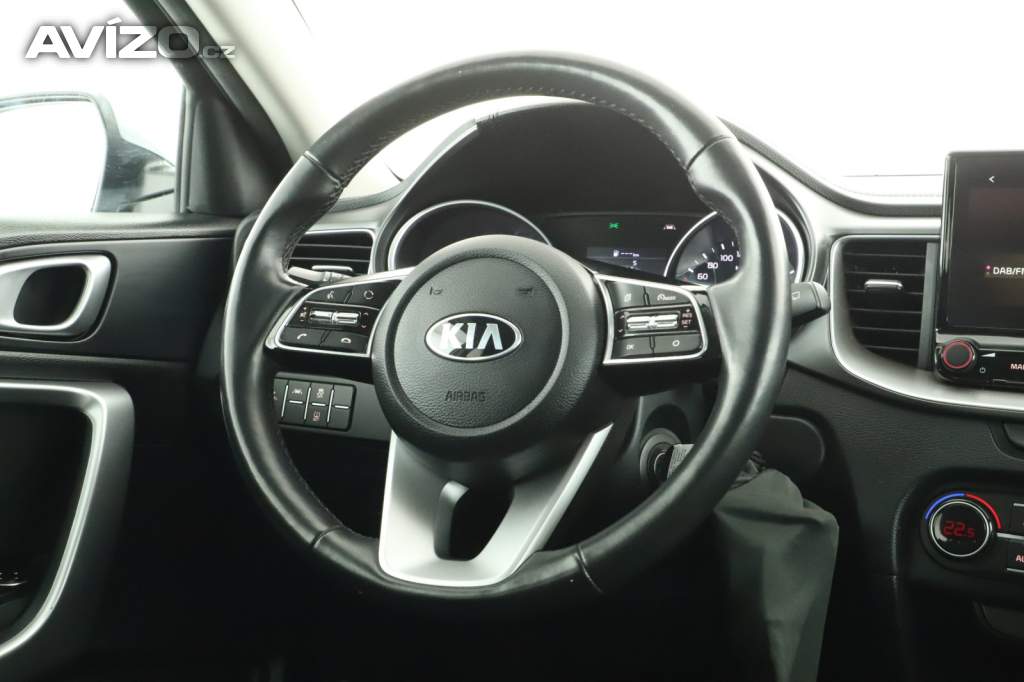 Foto inzerátu Kia Ceed 1.5 T-GDI MHEV