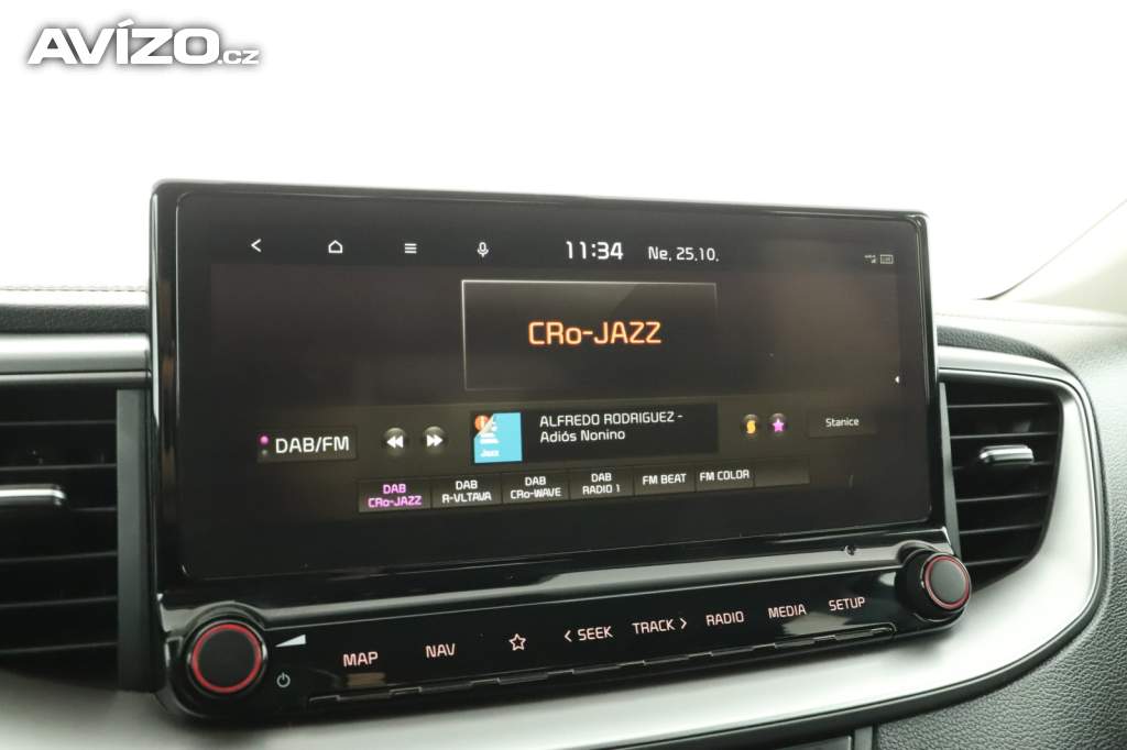 Foto inzerátu Kia Ceed 1.5 T-GDI MHEV