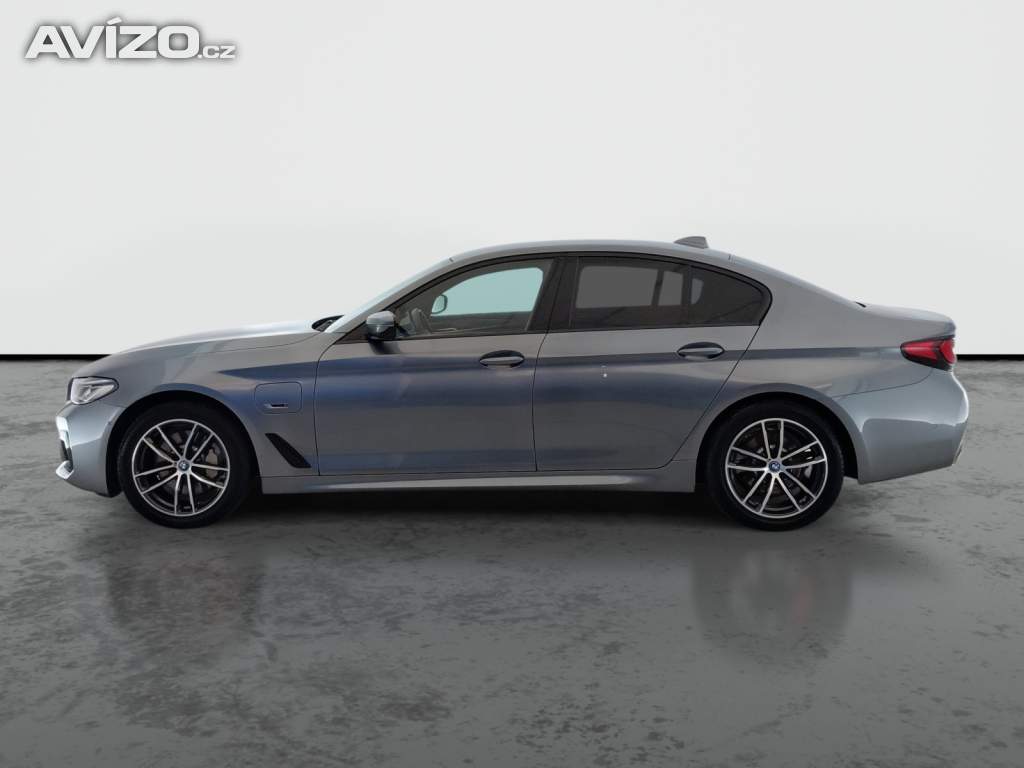 Foto inzerátu BMW 5 530e