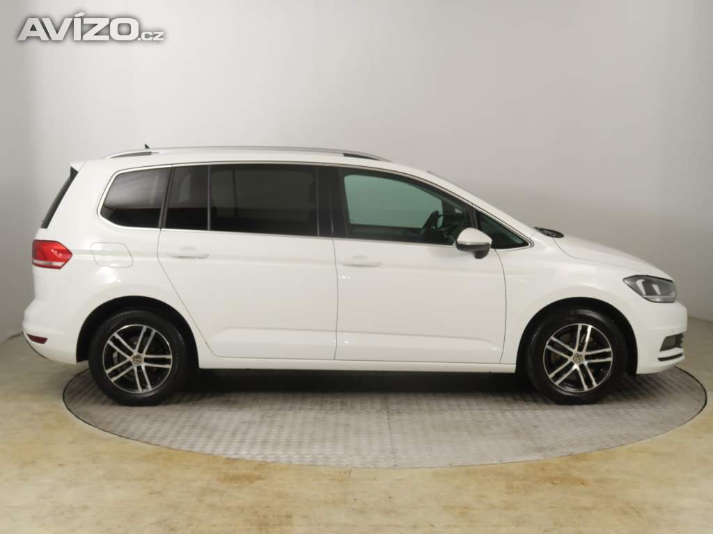 Foto inzerátu VW Touran 1.5 TSI