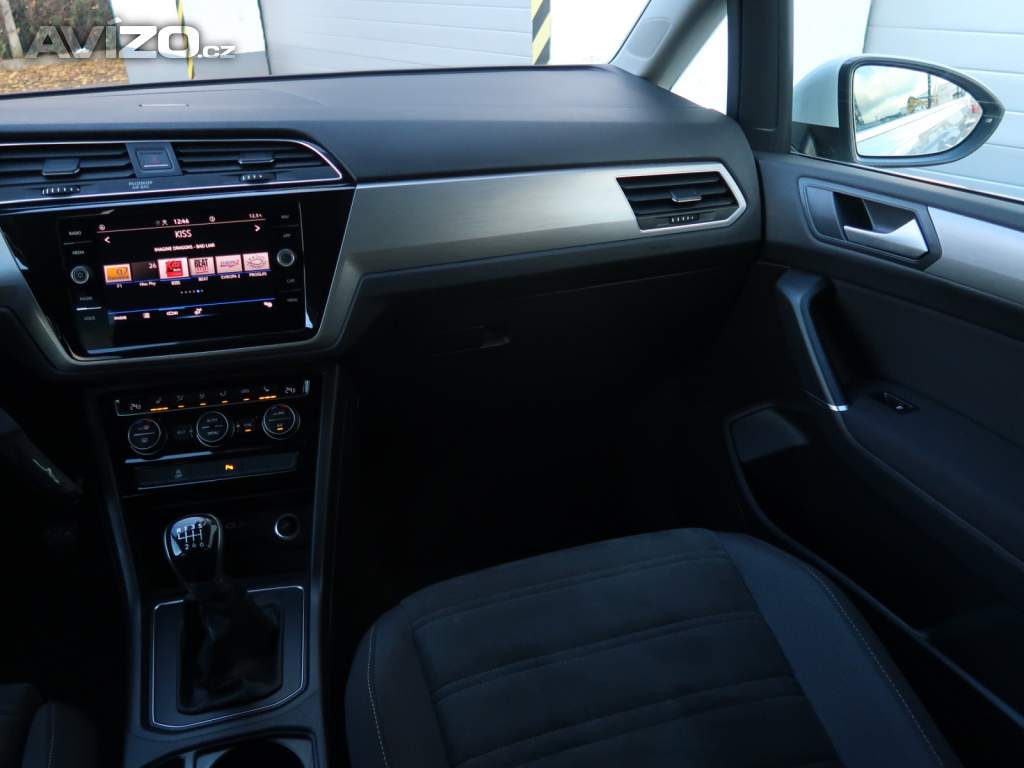 Foto inzerátu VW Touran 1.5 TSI
