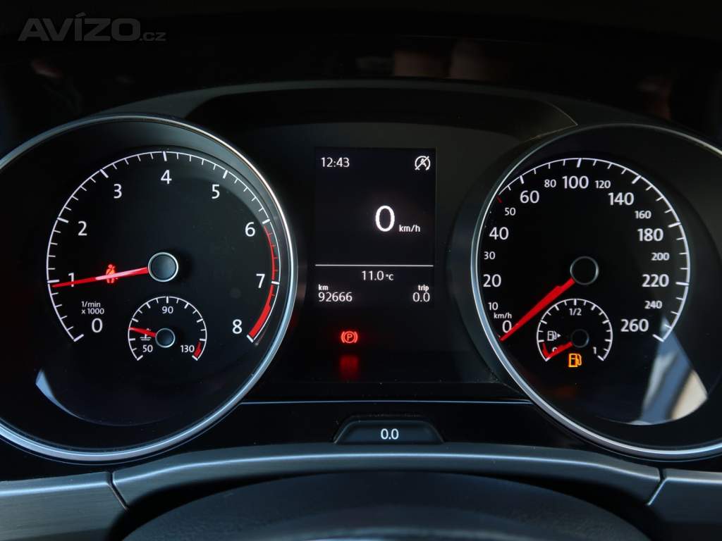 Foto inzerátu VW Touran 1.5 TSI