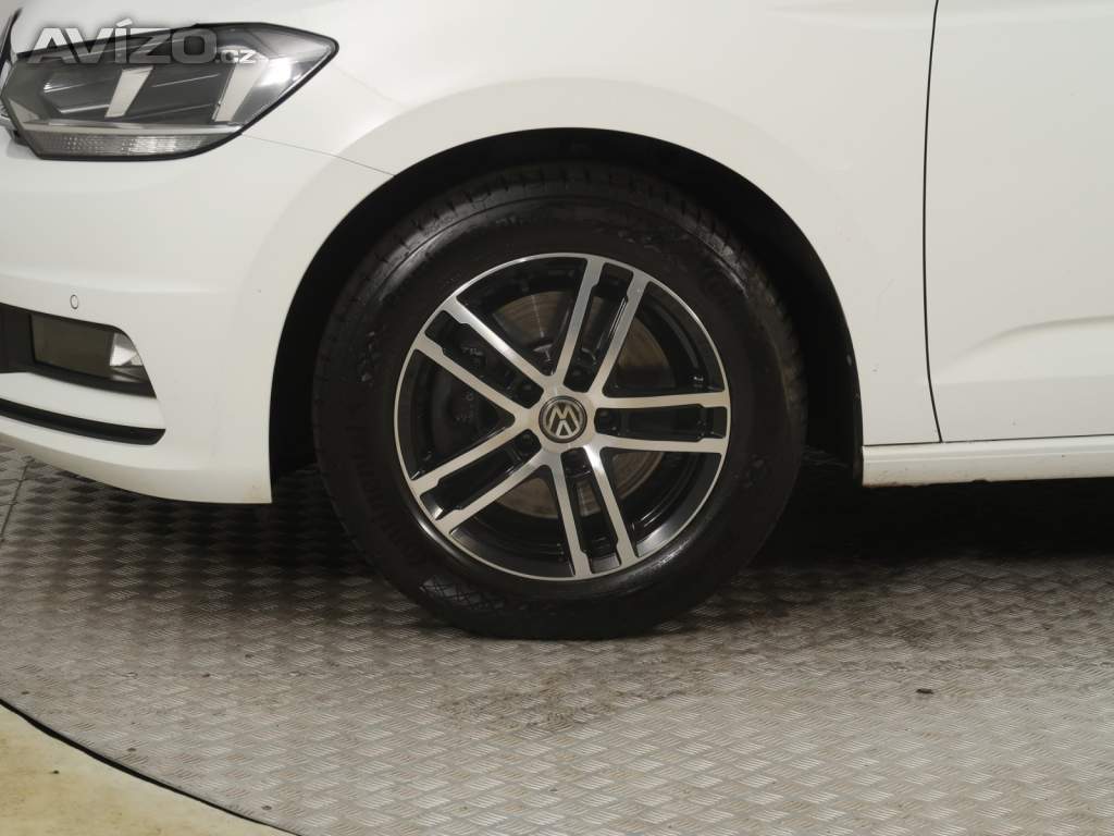 Foto inzerátu VW Touran 1.5 TSI