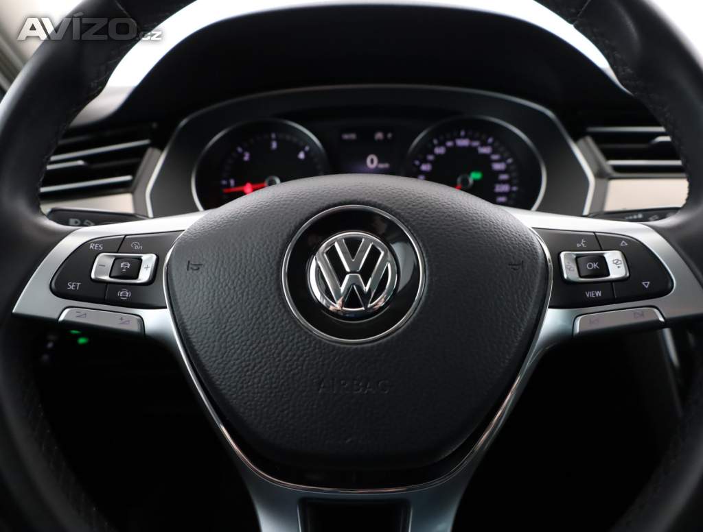 Foto inzerátu VW Passat 2.0 TDI