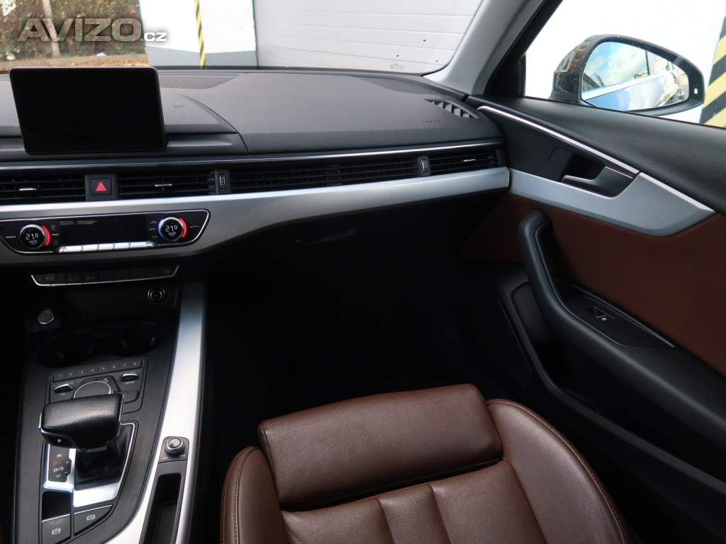 Foto inzerátu Audi A4 2.0 TDI