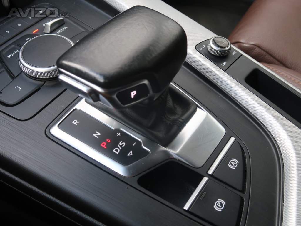 Foto inzerátu Audi A4 2.0 TDI