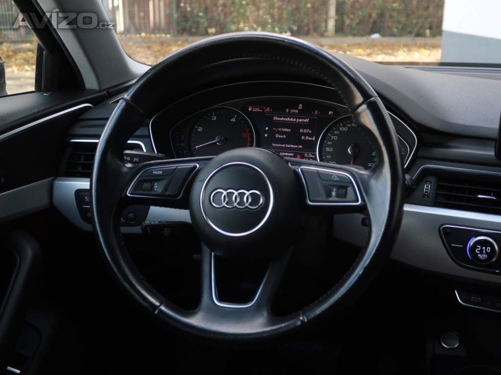 Foto inzerátu Audi A4 2.0 TDI
