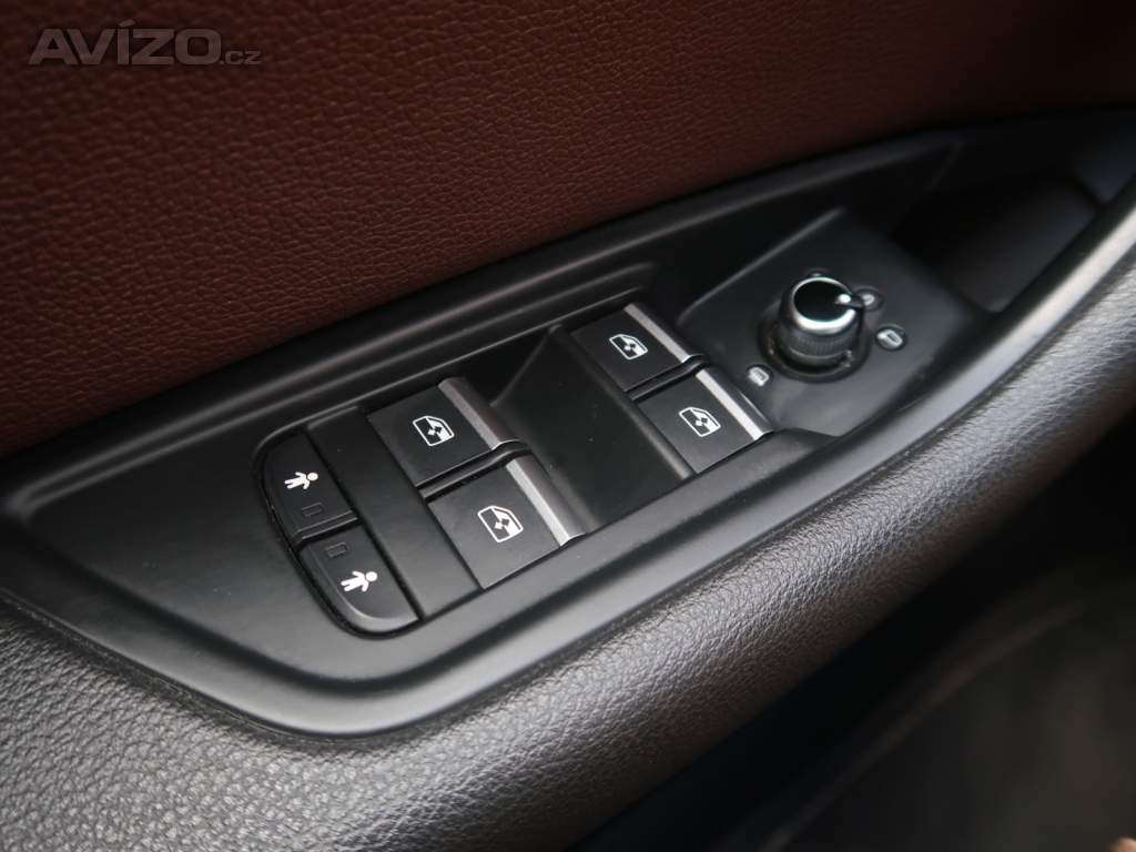 Foto inzerátu Audi A4 2.0 TDI