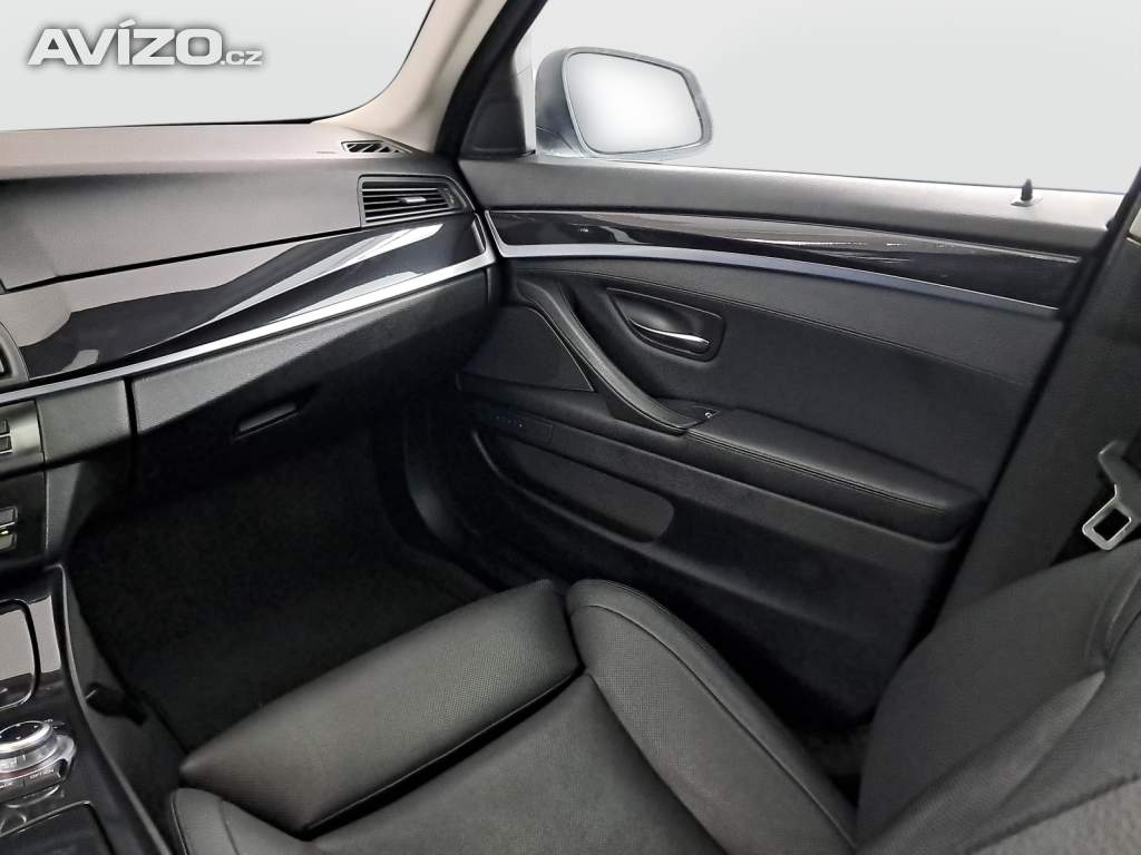 Foto inzerátu BMW 5 525d