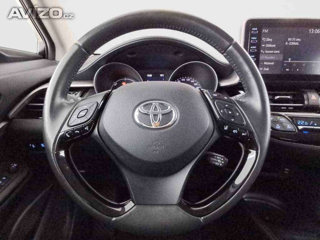 Foto inzerátu Toyota C-HR 1.8 Hybrid