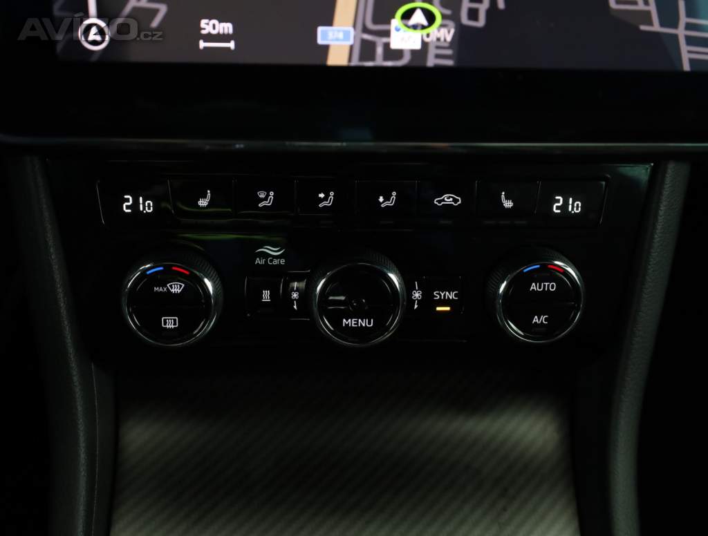 Foto inzerátu Skoda Superb 2.0 TDI
