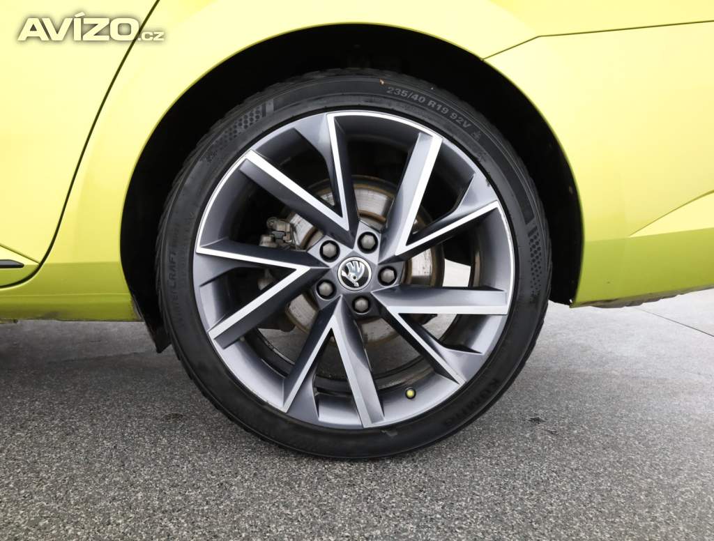 Foto inzerátu Skoda Superb 2.0 TDI