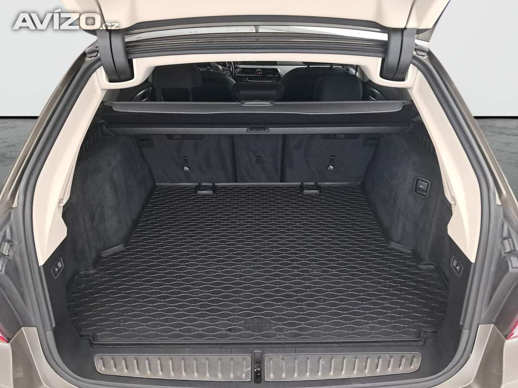 Foto inzerátu BMW 5 520d