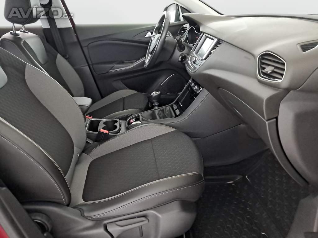 Foto inzerátu Opel Grandland 1.2 Turbo
