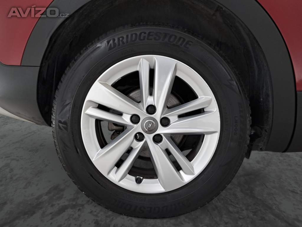 Foto inzerátu Opel Grandland 1.2 Turbo
