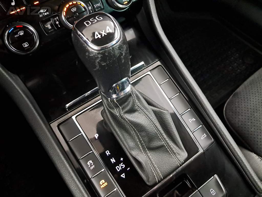 Foto inzerátu Skoda Superb 2.0 TDI