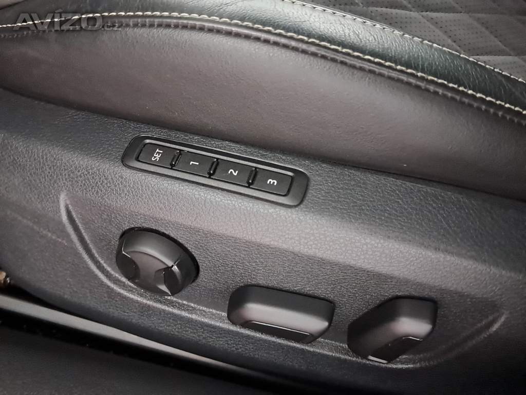 Foto inzerátu Skoda Superb 2.0 TDI