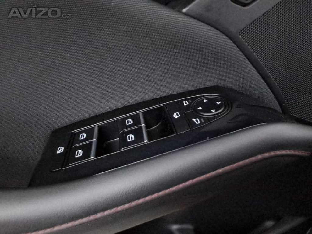Foto inzerátu Mazda 3 2.0 Skyactiv-G