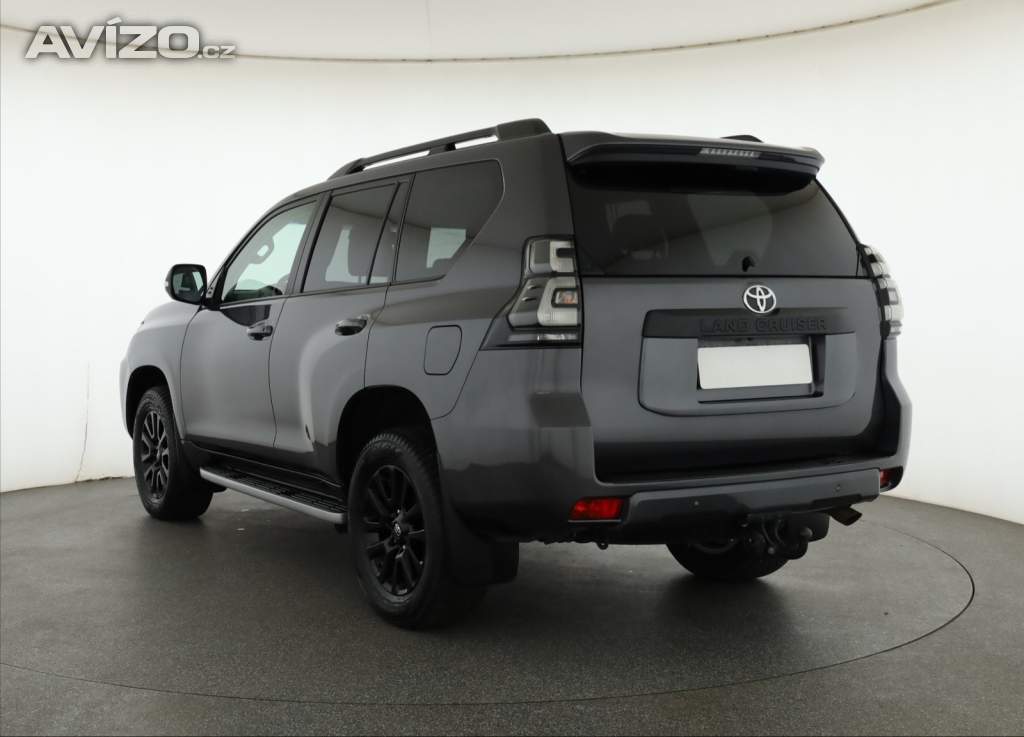 Foto inzerátu Toyota Land Cruiser 2.8 D-4D