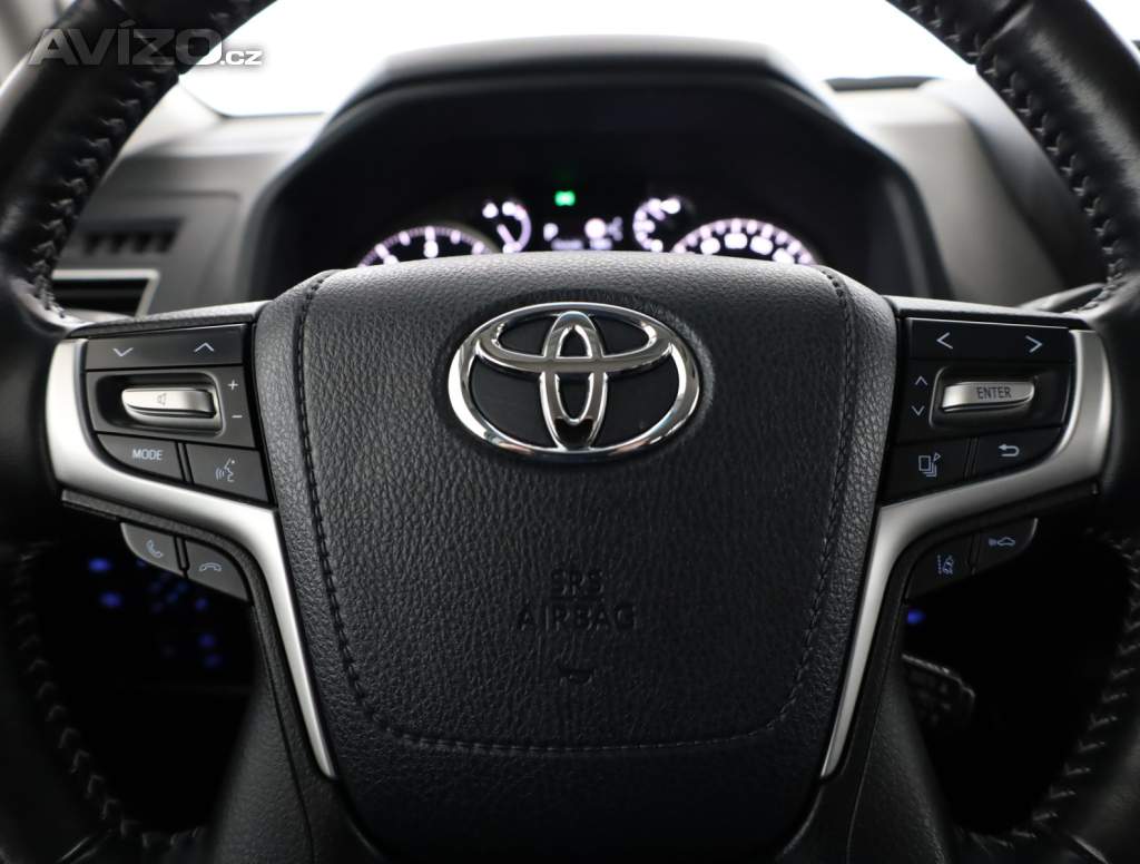 Foto inzerátu Toyota Land Cruiser 2.8 D-4D