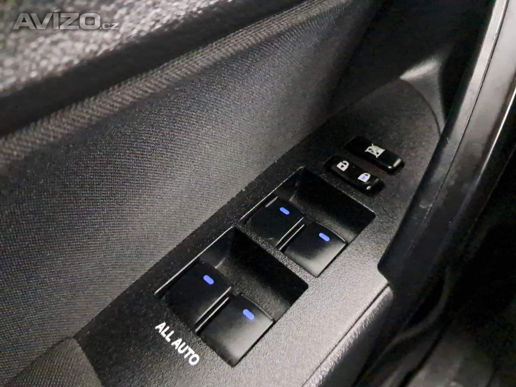 Foto inzerátu Toyota Corolla 1.6 Valvematic