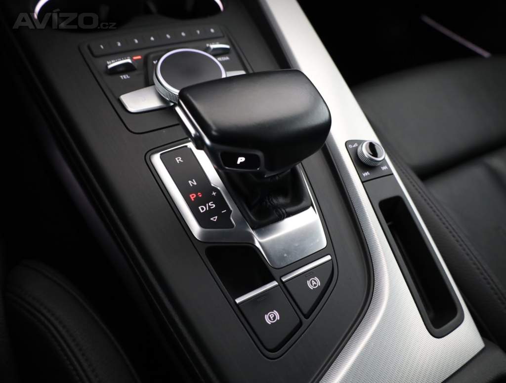 Foto inzerátu Audi A4 2.0 TDI