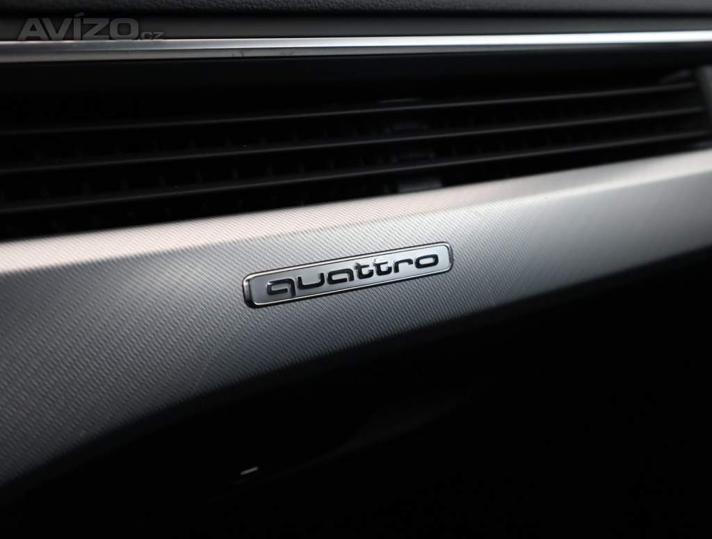 Foto inzerátu Audi A4 2.0 TDI