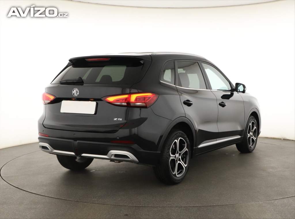 Foto inzerátu MG ZS SUV 1.5 i