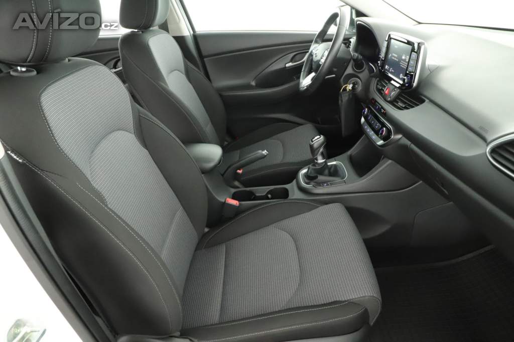 Foto inzerátu Hyundai i30 Fastback 1.0 T-GDI