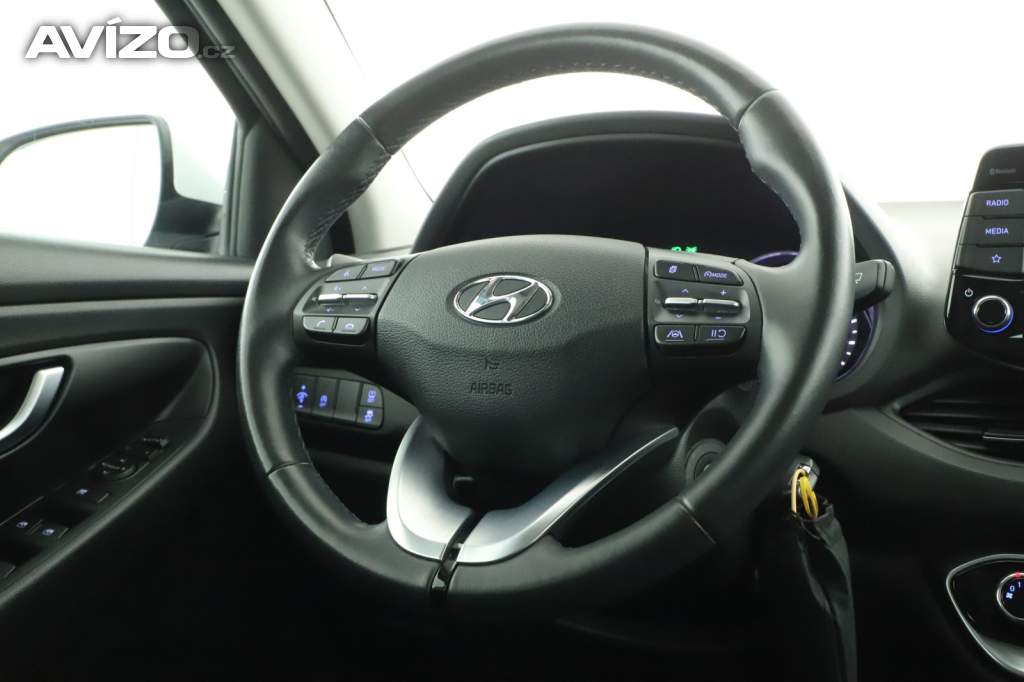 Foto inzerátu Hyundai i30 Fastback 1.0 T-GDI