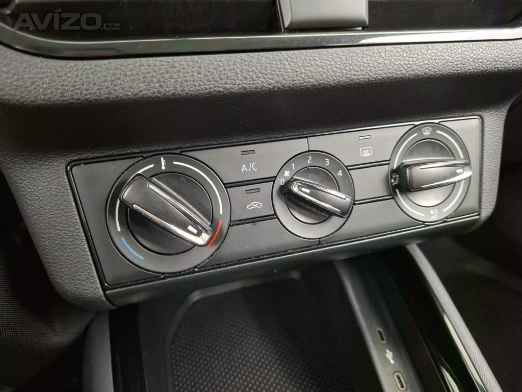 Foto inzerátu Skoda Kamiq 1.0 TSI