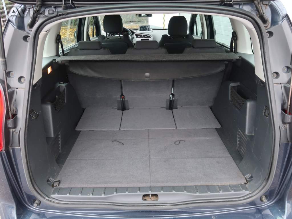 Foto inzerátu Peugeot 5008 1.6 HDi
