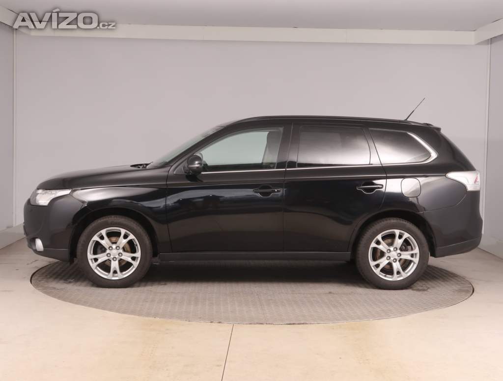 Foto inzerátu Mitsubishi Outlander 2.2 DI-D