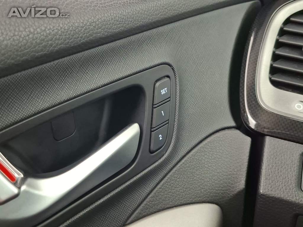 Foto inzerátu Hyundai Santa Fe 2.2 CRDi