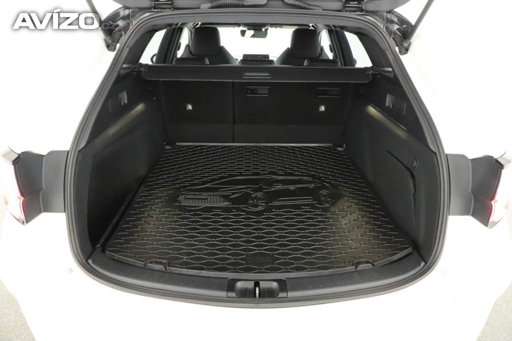 Foto inzerátu Toyota Corolla 2.0 Hybrid